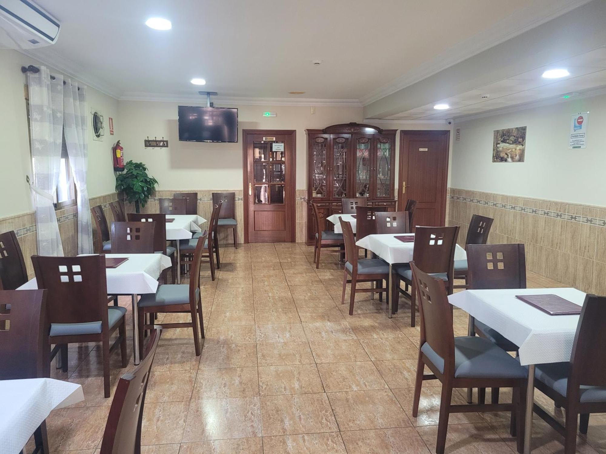 Hostal Restaurante El Paraiso Don Benito Eksteriør bilde
