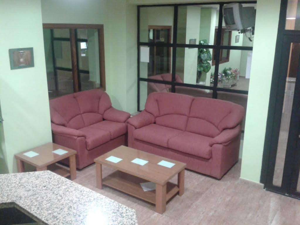 Hostal Restaurante El Paraiso Don Benito Eksteriør bilde